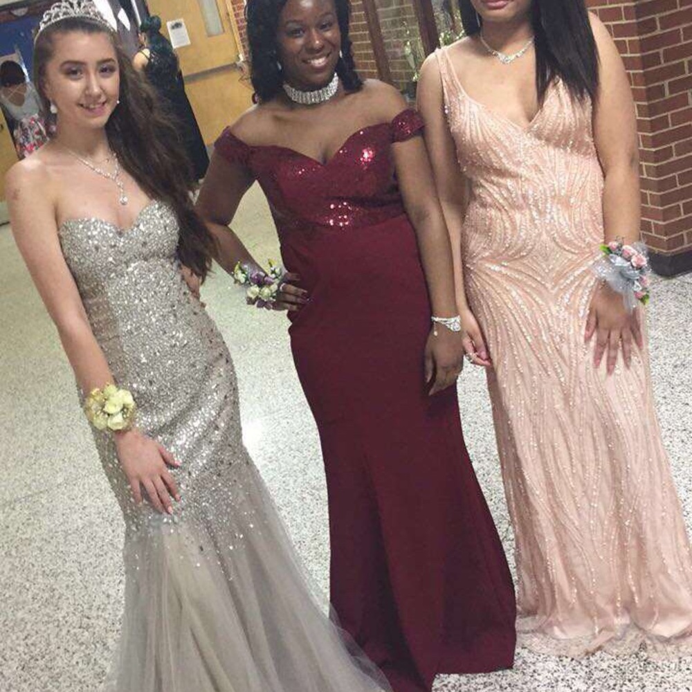 Prom Dress - Picture 3 of 3